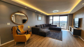 Capri 504, Island Club, Century City